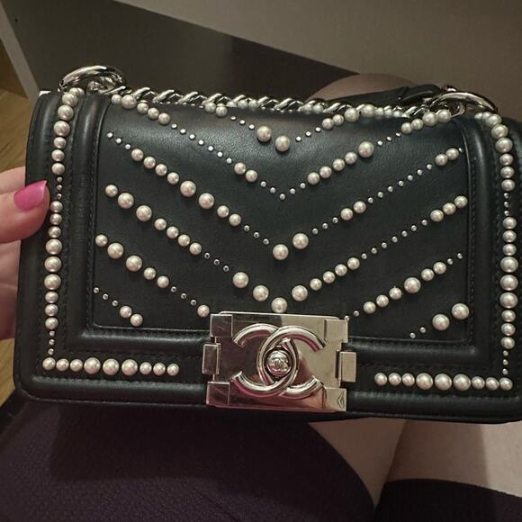 CHANEL Handbags - CHANEL Black Chevron Pearl Boy Bag